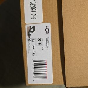 UGG Black W Velma Ankle Boots